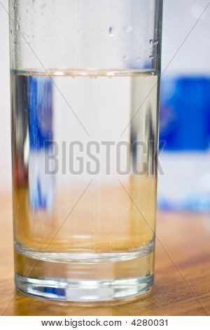 Glas gennemsigtige vand