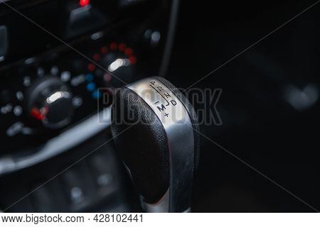 Novosibirsk, Russia - July 21 , 2021:  Nissan Terrano, Automatic Gear Stick Of A Modern Car. Modern 