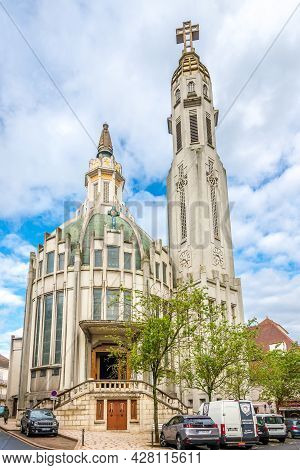 Vichy, France - June 22,2021 - View At The Church Of Notre Dame Saint-blaise Malades In Vichy. Vichy