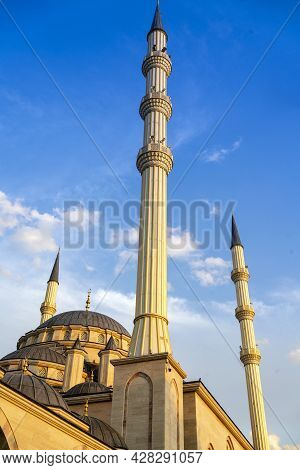 Minaret Of The Heart Of Chechnya Mosque In The Capital Of Chechnya - Grozny. Islam, Religion And Arc