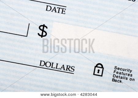 Nærbillede af en blankocheck