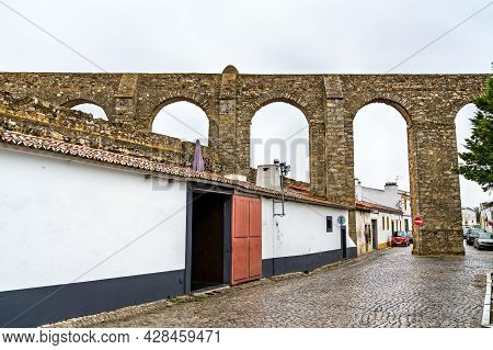 Agua De Prata Aqueduct In Evora, Portugal