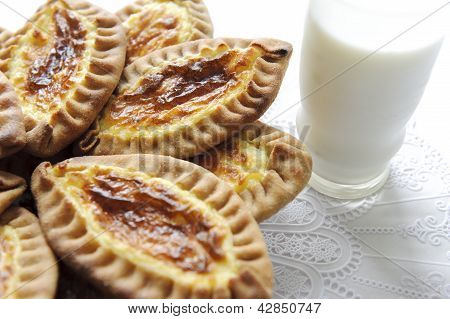 Karelske og finske kager med kartofler