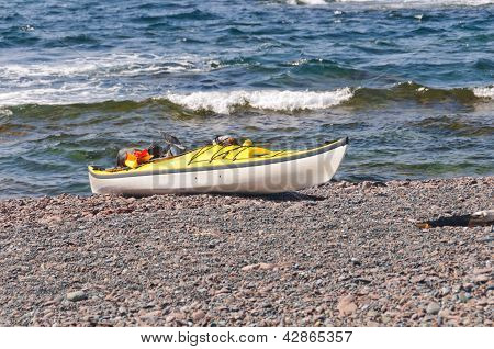 Havkajak på en fjernbetjening Ocean Beach