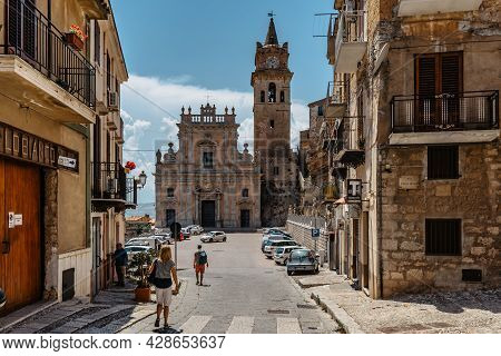 Caccamo,sicily-june 10,2021.piazza Duomo With Town's Cathedral, Dedicated To St. George.medieval Tow