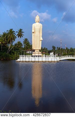Buddha Statue - Tsunami Memorial In Peraliya, Sri Lanka