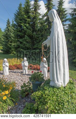 Chelm, Poland, Juny 5, 2019: Shrine, The Basilica Of The Virgin Mary In Chelm In Eastern Poland Near
