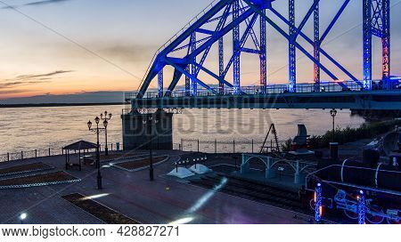 Bridge Museum . Span Of The The Historic Railway Bridge Across The Amur River. Project By Lavr Prosk