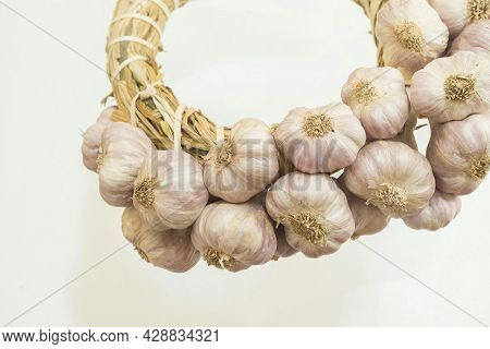 White Garlic Blubs Cut Out . Bunch Of Garlic Blubs Isolated White