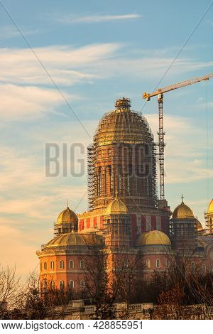 People's Salvation Cathedral (catedrala Mantuirii Neamului) Construction Site. Christian Orthodox Ca