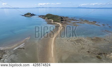 Two Islands You Can Walk To With Long Sand Banks At Low Tide. Red Cliff Islands, Finlaysons Point, S