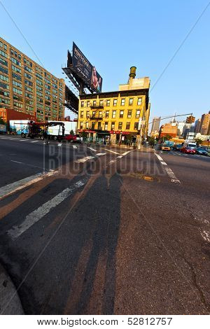 Downtown Streetview  At The East Harbor Side