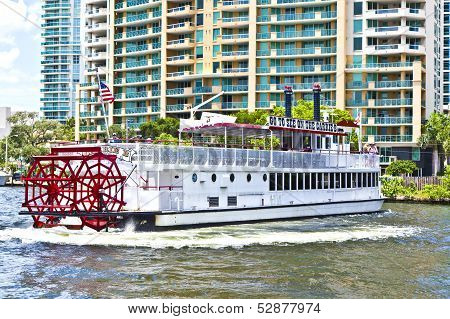 Cruise With Carrie B Paddlewheel Riverboat In Fort Lauderdale