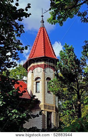 Koenigsberg And In Kaliningrad. Old German House On The Kutuzov Street
