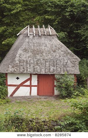 halbe gezimmert cottage