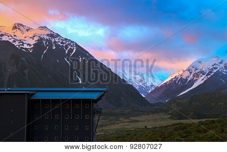 Mount Cook In Morning Twilight