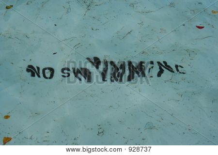 Nenhum sinal de natação distorcida