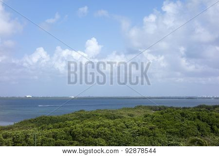 Laguna Nichupte, Yucatan, Mexico