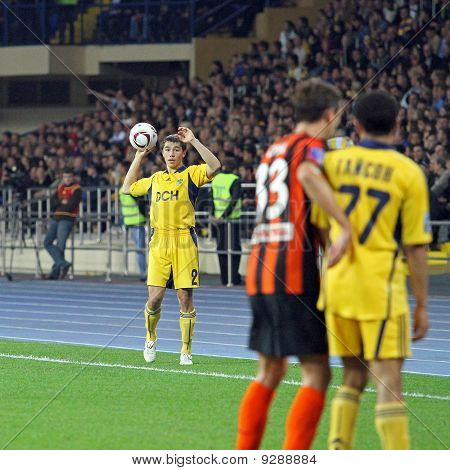 Metalist คาร์คิฟ Vs ชัคเตอร์ฟุตบอลแมทช์