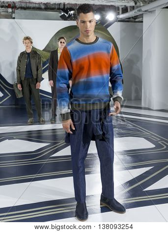 Perry Ellis - Men Spring Summer 2017 Collection