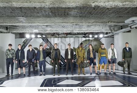 Perry Ellis - Men Spring Summer 2017 Collection