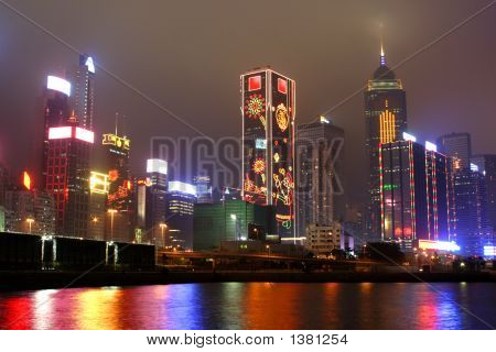Hong Kong à noite