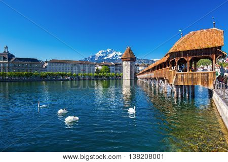 Historic City Center Of Lucerne With Famous Chapel Bridge And Lake Lucerne (vierwaldstatersee), Cant