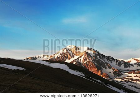 Tramonto in montagna