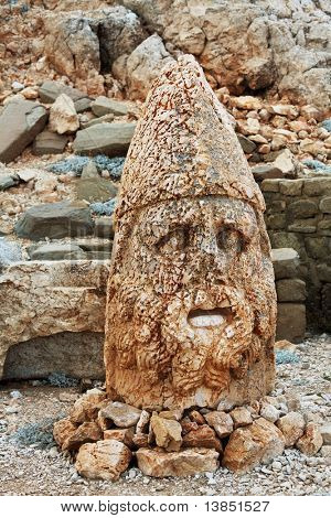 Cabeça de Nemrut Dagi na Turquia
