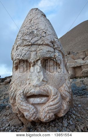 Nemrut Dagi päät Turkissa