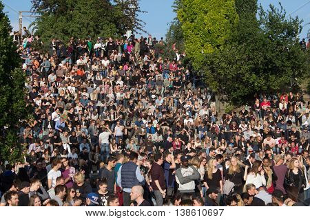 Many People In Crowded Park (mauerpark) At  Fete De La Musique