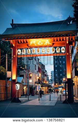 TOKYO, JAPAN - MAY 15: Temple portal in temple on May 15, 2013 in Tokyo. Sensoji Temple, founded in 645 CE, making it the oldest temple in Tokyo.