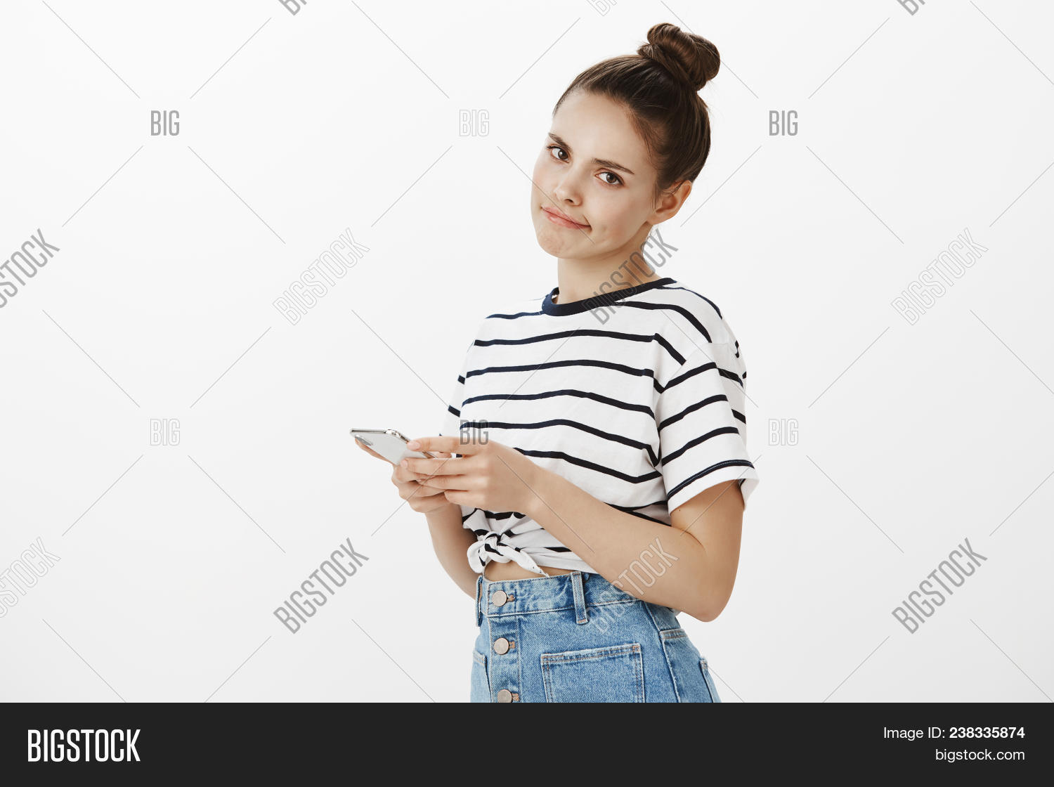 Girl Feeling 图片和照片（免费试用） | Bigstock