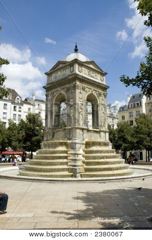 La Fontaine Des masum Paris