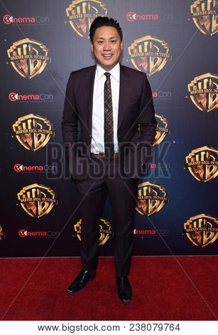 LOS ANGELES - APR 24: Jon M. Chu arrives for the Warner Bros panal at CinemaCon 2018 on April 24, 2018 in Las Vegas, NV                