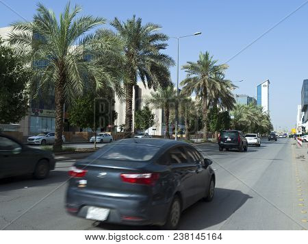 Light Traffic On Olaya Street Early In The Morning Caused By Mandatory De-tour As Part Of Metro Cons
