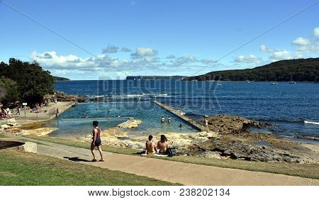 Manly, Australia - Feb 4, 2018. Fairlight Beach On A Sunny Day In Summer. People Enjoy The Cool Wate