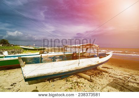 Traditional Fishing Boat, Wooden Boat, Wooden Canoe, Beach Landscape