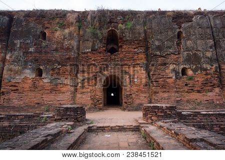 Exterior View Of The Ruins Of Pagoda (win Ga Bar) At Inn Wa Township (ancient Township Between 14th 