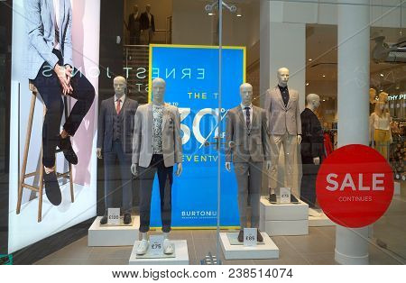 Bracknell, England - April 30, 2018: Mannequins Dressed In Casual And Formal Fashion Clothing In The