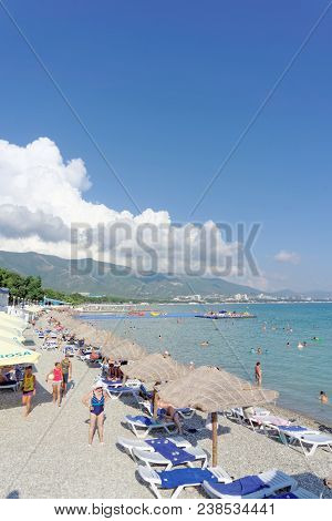 Gelendzhik, Russia. - August 12.2016. View On The Gelendzhik Bay From Embankment. People Are Resting