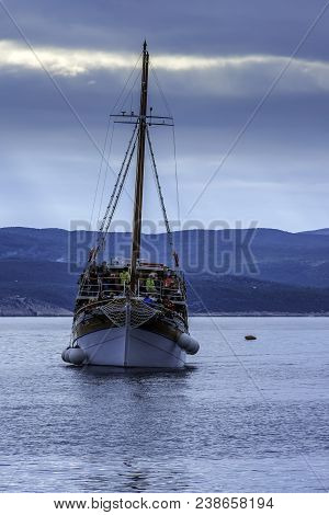 Brela, Dalmatia, Croatia - October 23: Picture Of Adriatic Sea With Floating Ship On October 23, 201