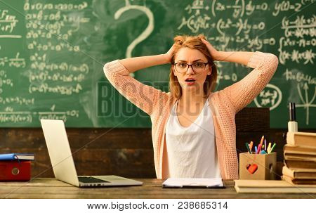 Worry Student Have Problem With Mathematics, Good Tutors Are Often Communication Masters, Professor 