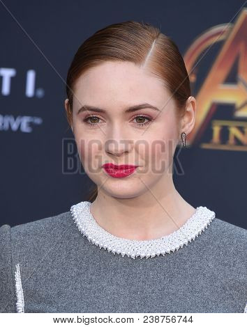 LOS ANGELES - APR 23:  Karen Gillan arrives to the Marvel Studios 'Avengers: Infinity War' World Premiere  on April 23, 2018 in Hollywood, CA                