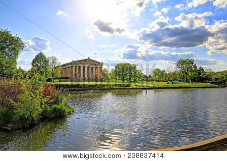Nashville, Tennessee - April 27, 2018 - The Parthenon In Nashville, Tennessee Is A Full Scale Replic
