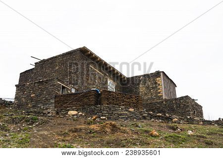 Azerbaijan, Khinalig Mountain Settlement View, Houses Of Local Residents. Located High Up In The Mou