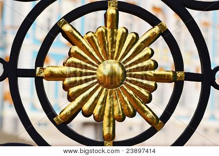 Details of golden gate