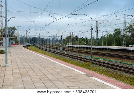 Bologoye, Russia - August 8, 2019: The Building Of The Railway Station And Station In The City Of Bo