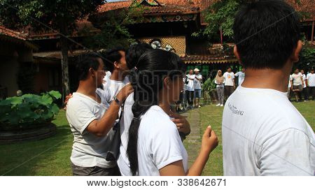A Group Of People Are Doing Game Activities To Support Team Cohesiveness, Magelang Indonesia, 30 Nov