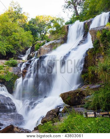 Mae Klang Waterfall